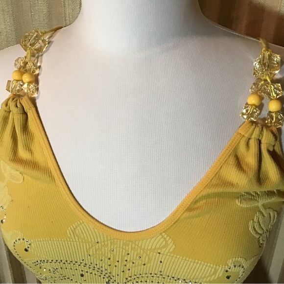 Fabulous Retro Halter - Picture 2 of 3